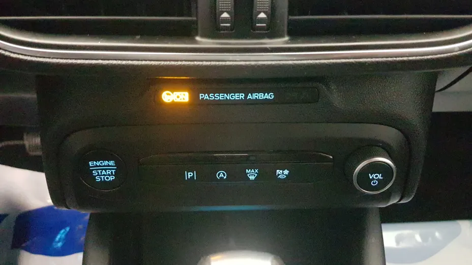 FORD Focus Focus 1.0 EcoBoost mHEV Titanium X aut