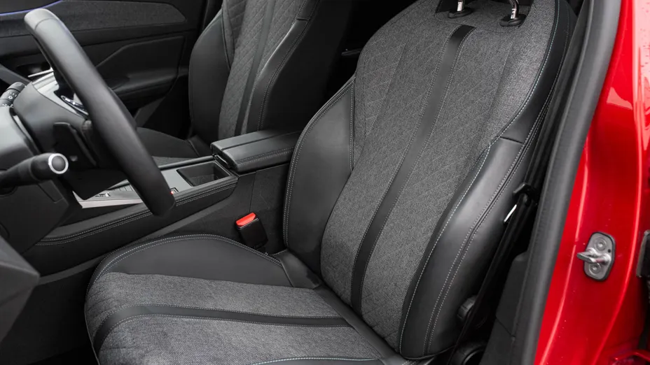 PEUGEOT 408 408 1.2 PureTech Allure Pack S&S EAT8