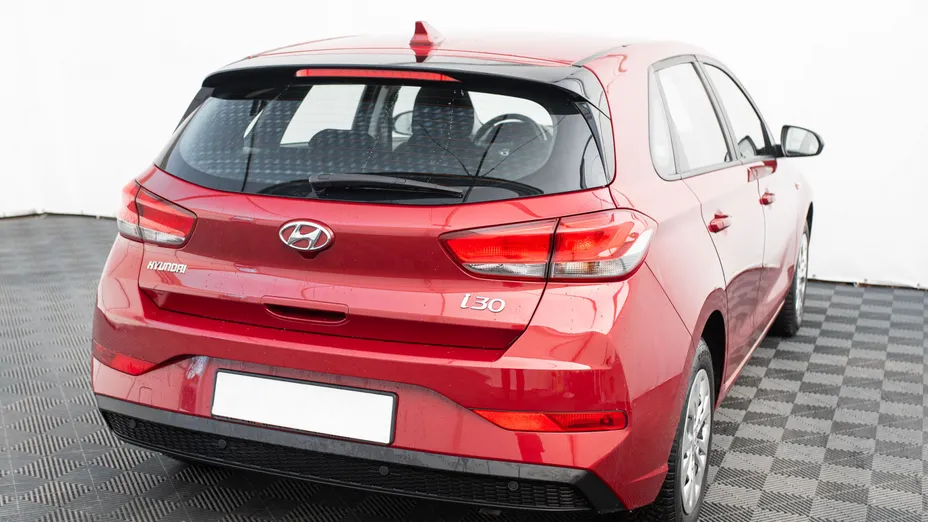 HYUNDAI i30 i30 1.5 DPI Classic +