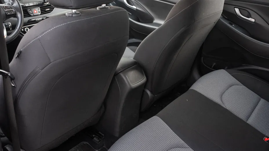 HYUNDAI i30 i30 1.5 DPI Classic +