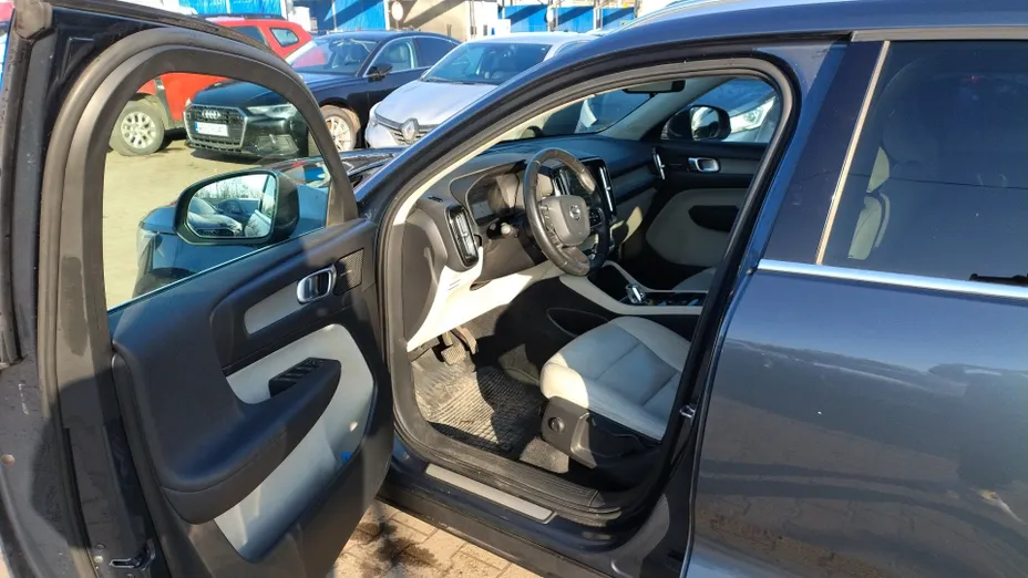 VOLVO XC40 XC40 T4 Inscription aut