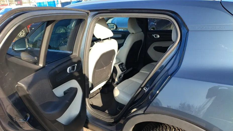 VOLVO XC40 XC40 T4 Inscription aut