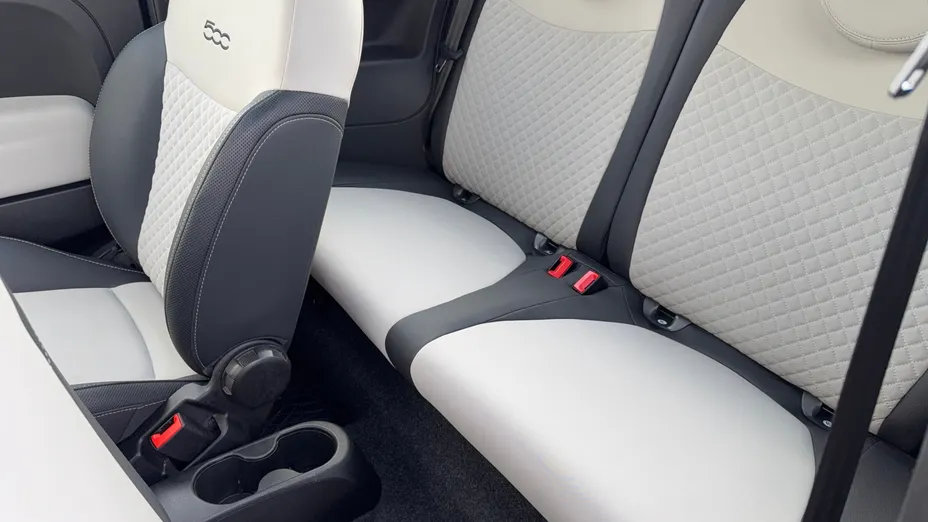 FIAT 500 500 1.0 Hybrid Dolcevita