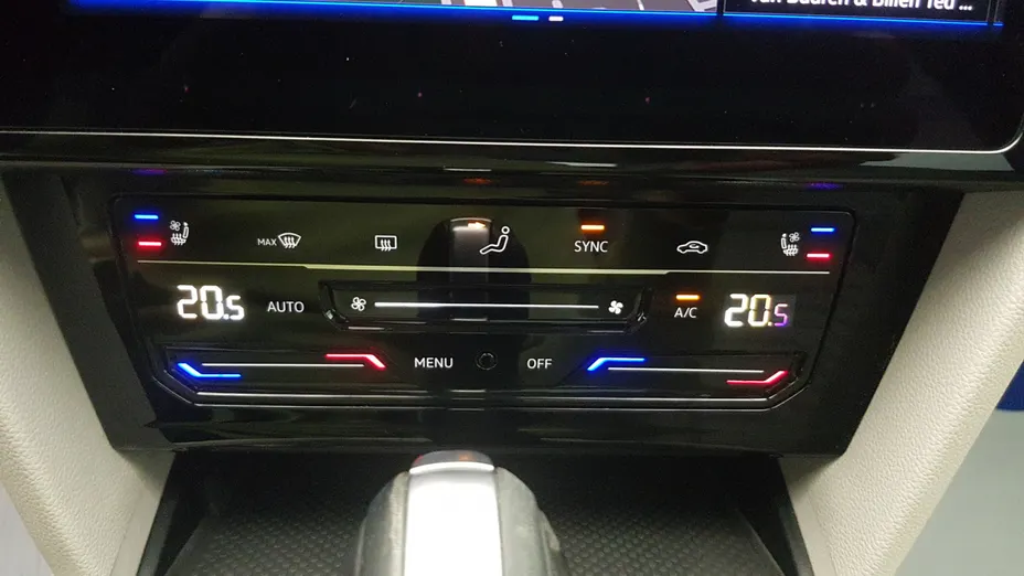 VOLKSWAGEN Passat Passat 2.0 TDI Elegance DSG