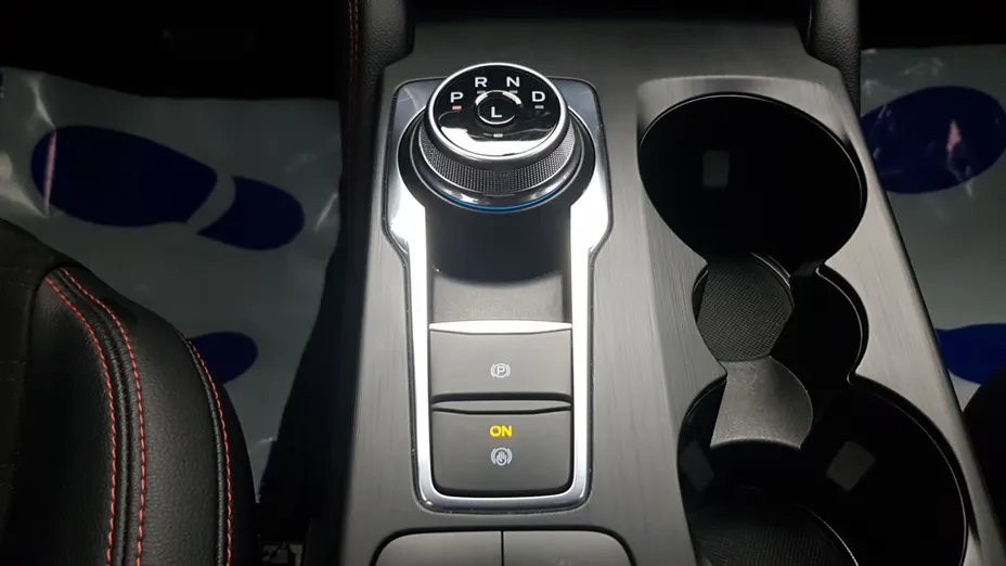 FORD Kuga Kuga 2.5 FHEV AWD ST-Line X