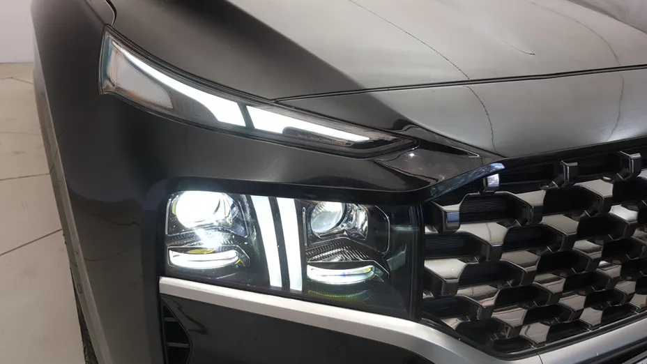 HYUNDAI Santa Fe Santa Fe 1.6 T-GDI HEV Platinum 4WD aut