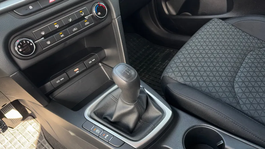 KIA Cee'd Ceed 1.0 T-GDI S