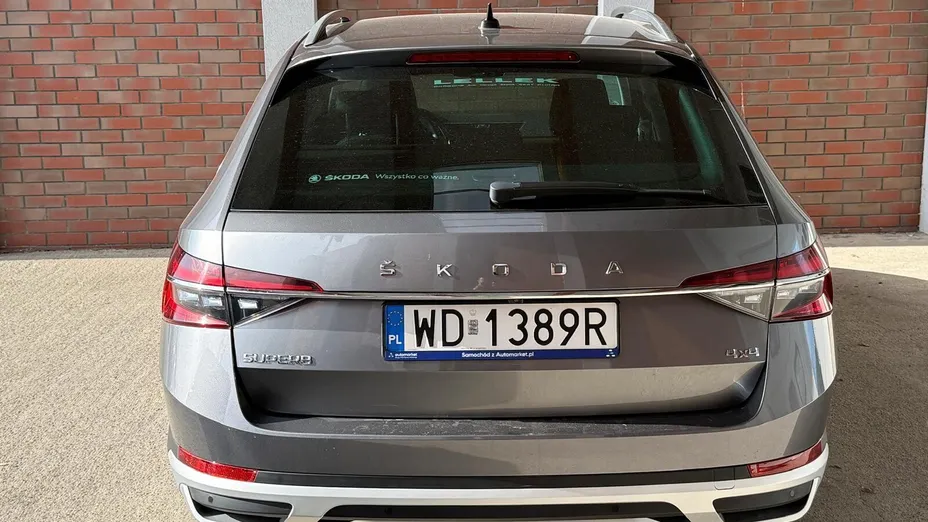 SKODA Superb Superb 2.0 TDI SCR 4x4 Scout DSG