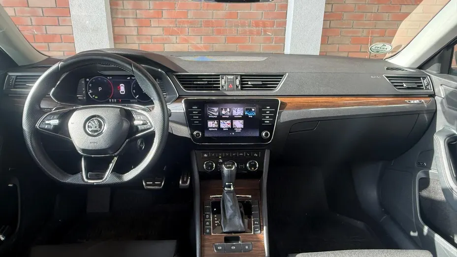 SKODA Superb Superb 2.0 TDI SCR 4x4 Scout DSG