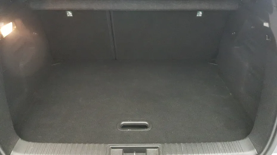RENAULT Captur Captur 1.6 E-TECH Full Hybrid 145 E-Tech Engineered