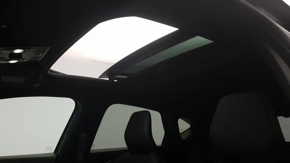 RENAULT Captur Captur 1.6 E-TECH Full Hybrid 145 E-Tech Engineered