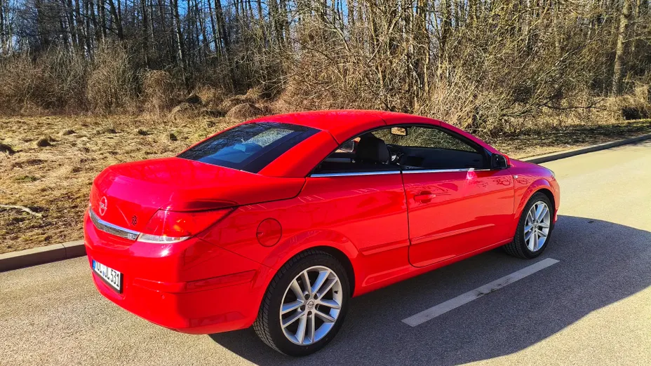 OPEL Astra Astra TwinTop 1.8 Enjoy