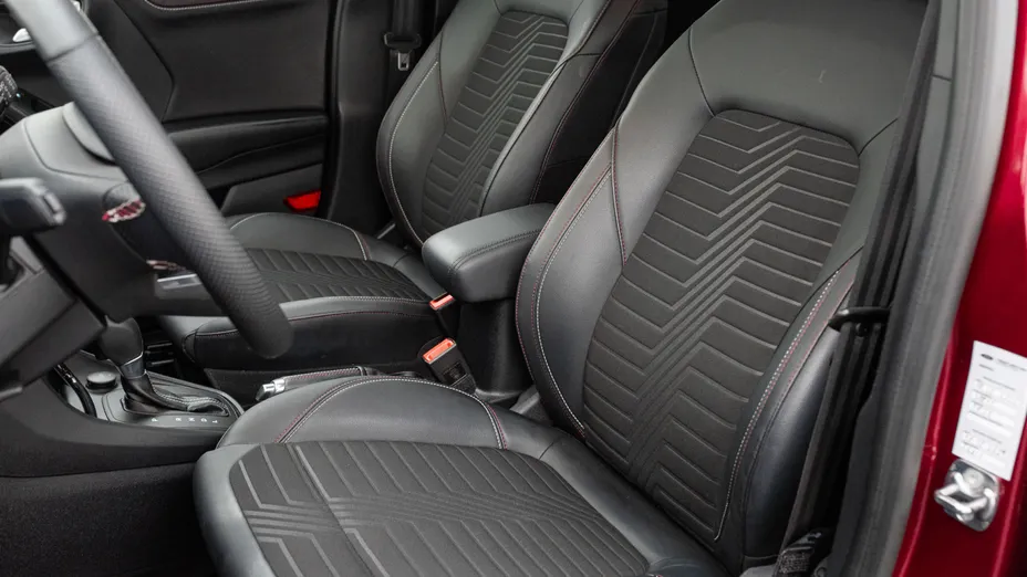 FORD Puma Puma 1.0 EcoBoost mHEV Vivid Ruby Edition DCT