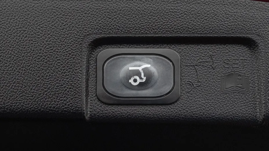 FORD Puma Puma 1.0 EcoBoost mHEV Vivid Ruby Edition DCT