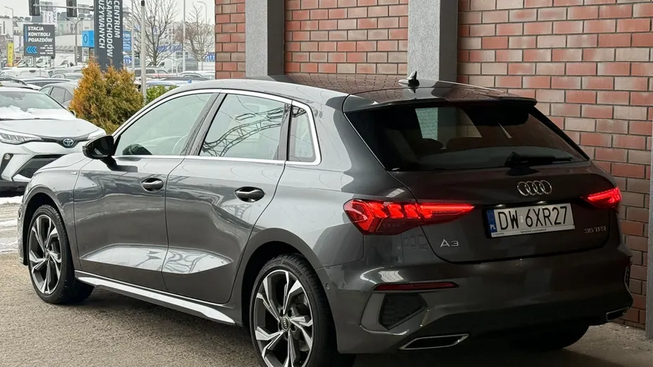 AUDI A3 A3 35 TFSI mHEV S Line S tronic
