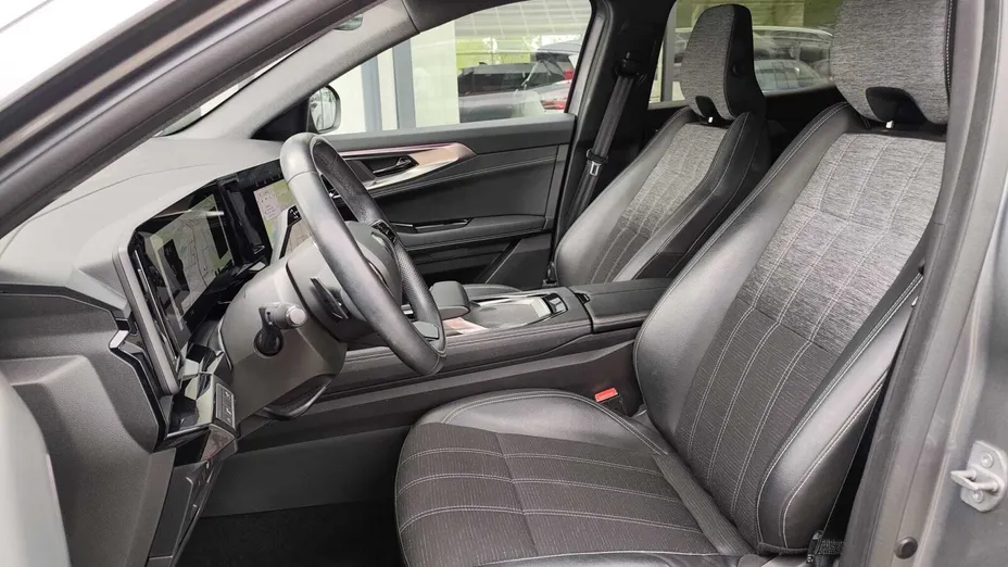 RENAULT Austral Austral 1.3 TCe mHEV Techno aut
