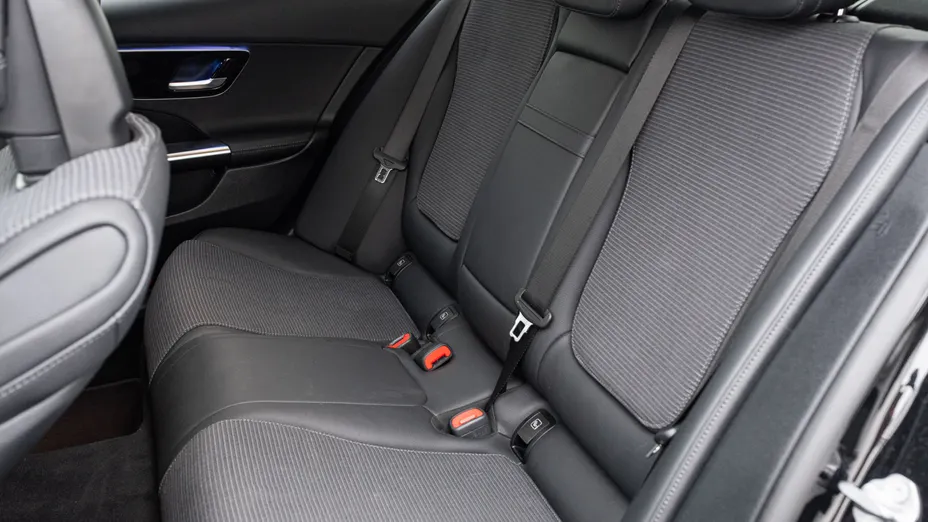 MERCEDES-BENZ C Klasa C 180 mHEV Avantgarde