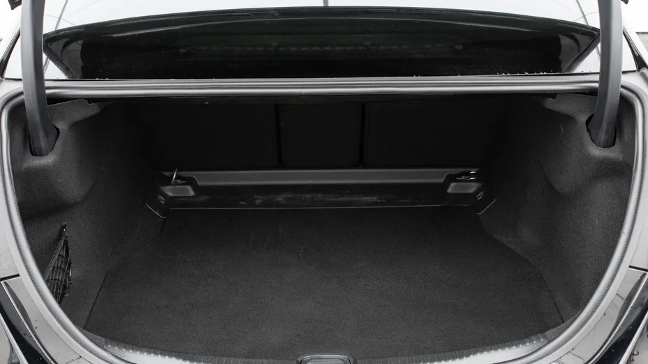 MERCEDES-BENZ C Klasa C 180 mHEV Avantgarde