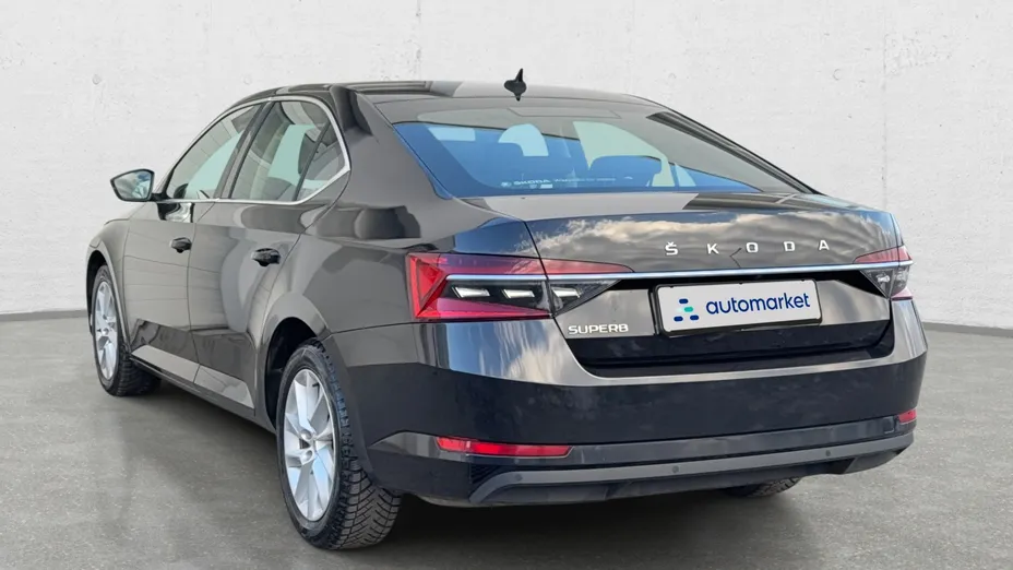 SKODA Superb Superb 2.0 TSI Ambition DSG