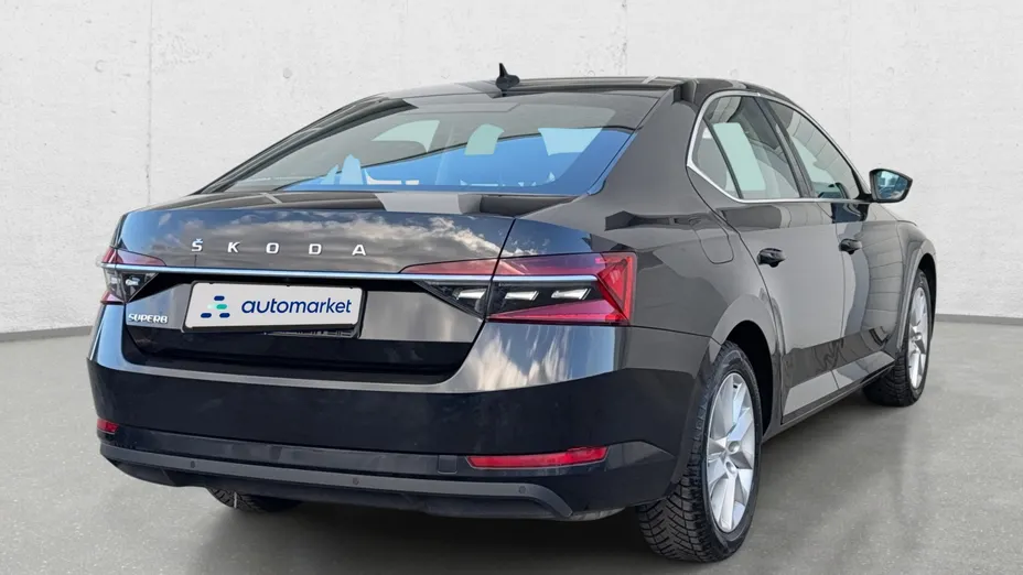 SKODA Superb Superb 2.0 TSI Ambition DSG