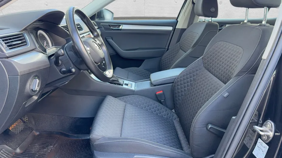 SKODA Superb Superb 2.0 TSI Ambition DSG