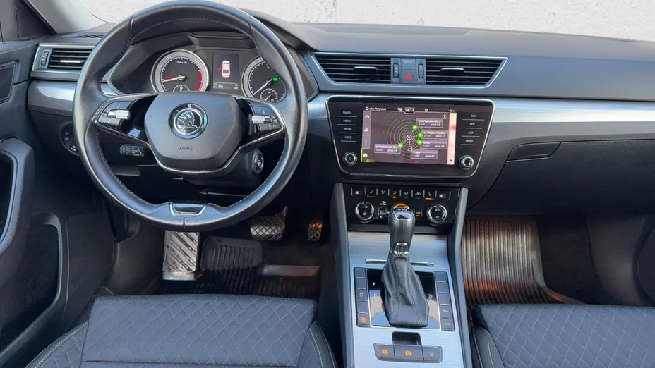 SKODA Superb Superb 2.0 TSI Ambition DSG