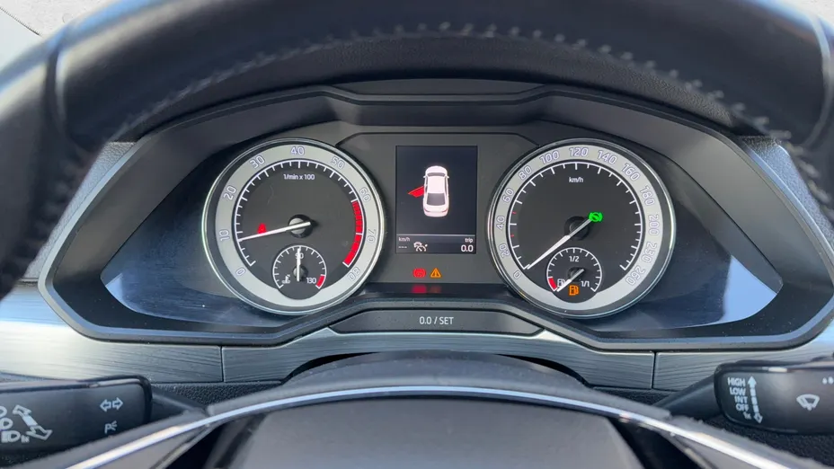 SKODA Superb Superb 2.0 TSI Ambition DSG