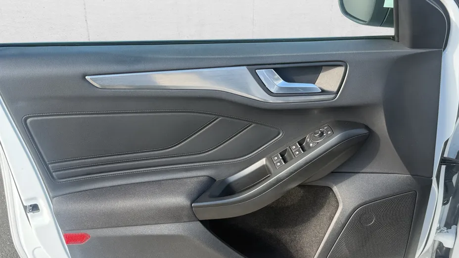 FORD Focus Focus 1.0 EcoBoost mHEV Titanium X aut
