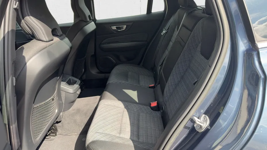 VOLVO V60 V60 B4 D Core aut