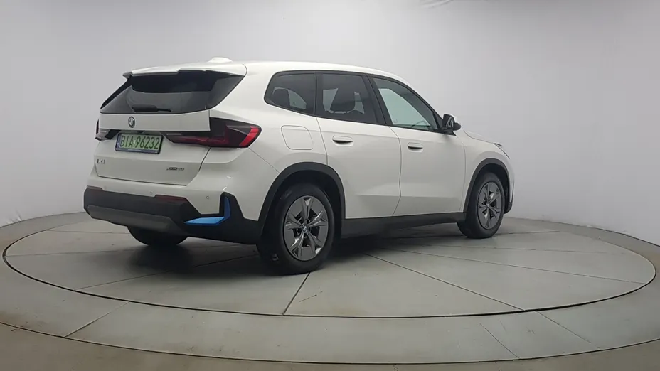 BMW iX1 iX1 xDrive30 66.5kWh