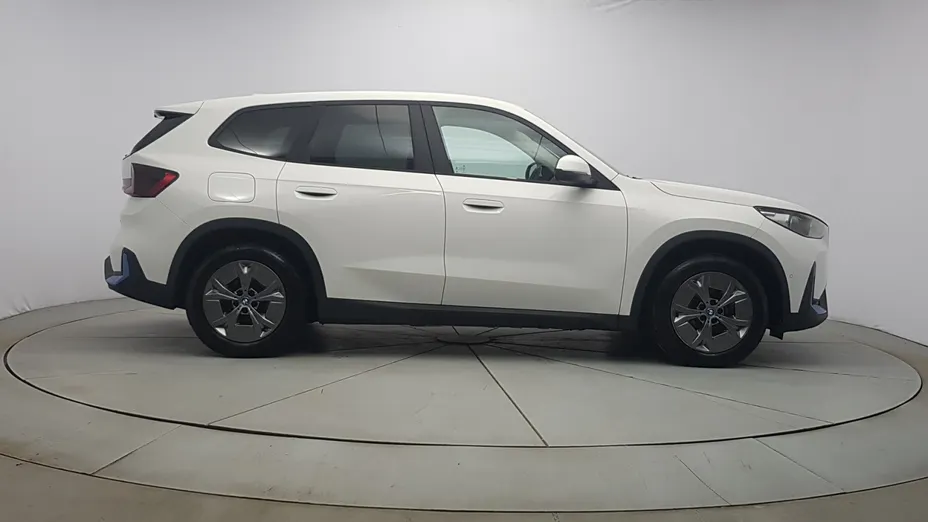 BMW iX1 iX1 xDrive30 66.5kWh