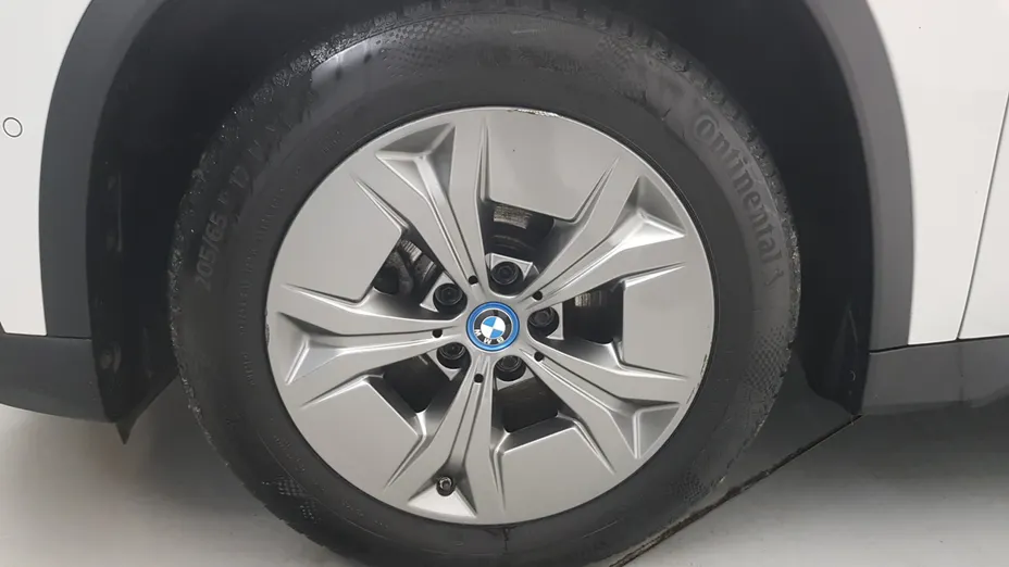 BMW iX1 iX1 xDrive30 66.5kWh