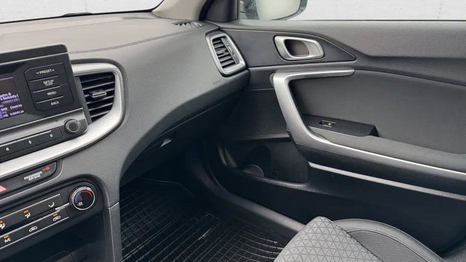 KIA Cee'd Ceed 1.0 T-GDI S