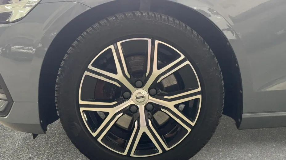 VOLVO V60 V60 B4 D Core aut