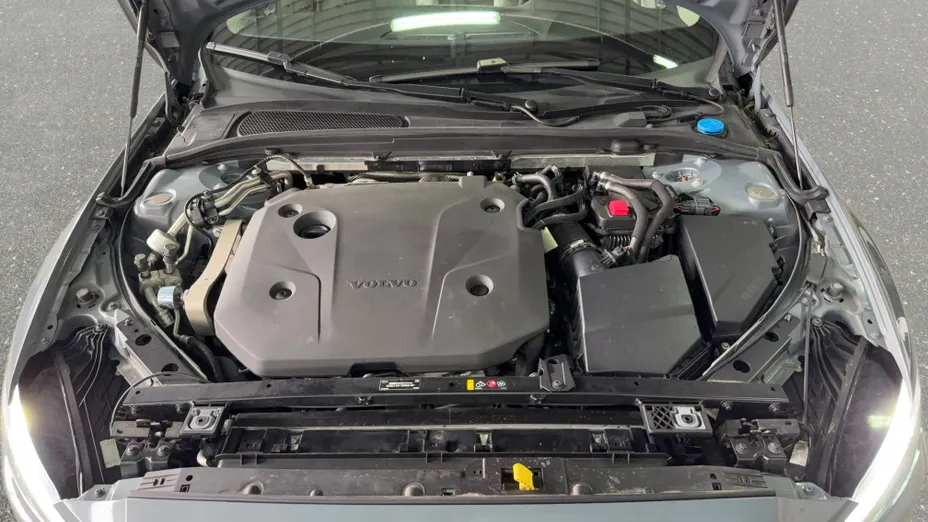 VOLVO V60 V60 B4 D Core aut