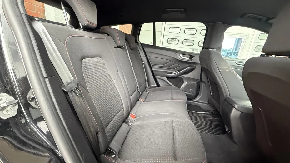 FORD Focus Focus 1.0 EcoBoost mHEV ST-Line X aut