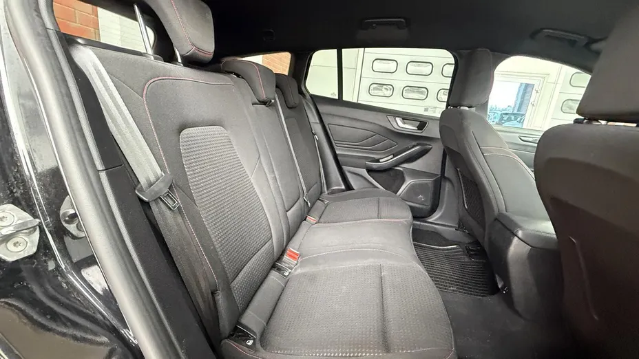 FORD Focus Focus 1.0 EcoBoost mHEV ST-Line X aut