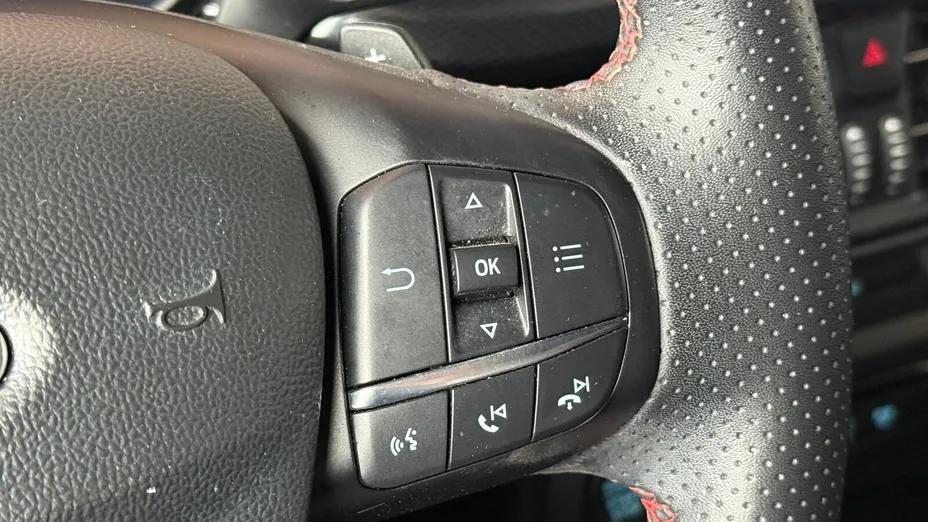 FORD Focus Focus 1.0 EcoBoost mHEV ST-Line X aut