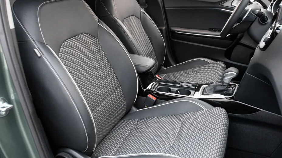 KIA Cee'd Ceed 1.5 T-GDI Tribute DCT