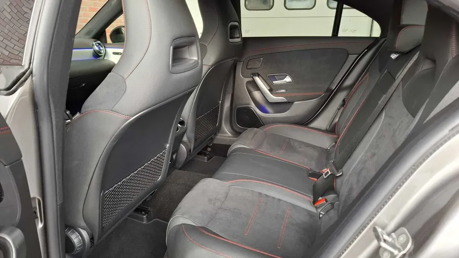 MERCEDES-BENZ CLA CLA 200 mHEV AMG Line 7G-DCT