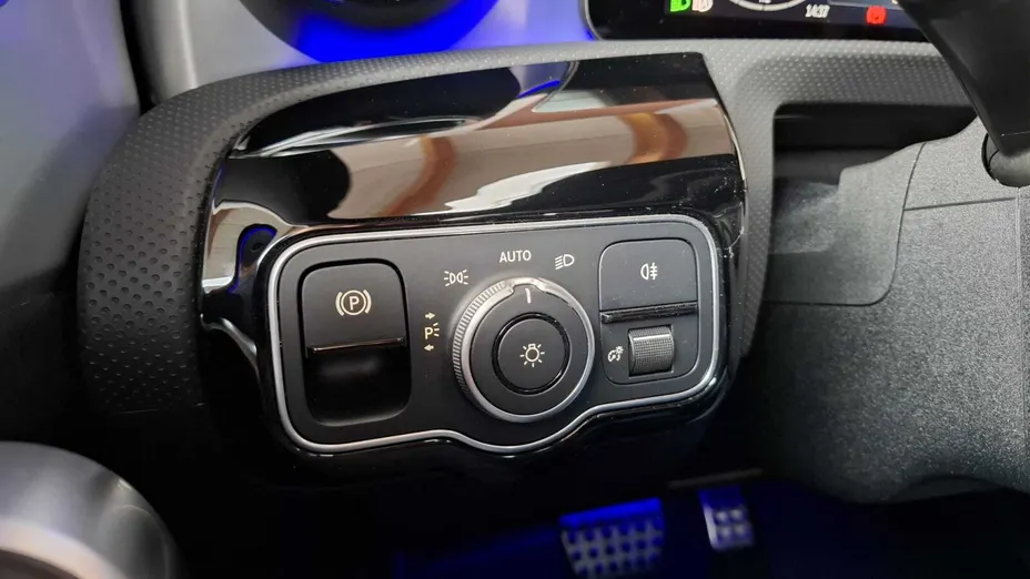 MERCEDES-BENZ CLA CLA 200 mHEV AMG Line 7G-DCT