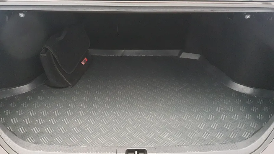 TOYOTA Camry Camry 2.5 Hybrid Comfort CVT