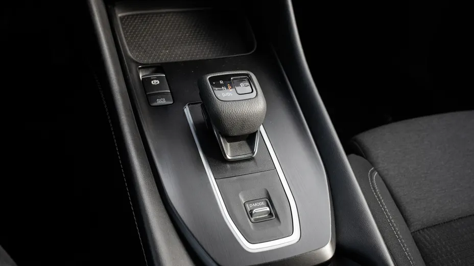 NISSAN Qashqai Qashqai 1.3 DIG-T mHEV N-Connecta Xtronic