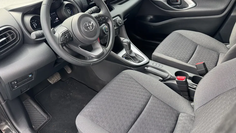 TOYOTA Yaris Yaris 1.5 Comfort CVT