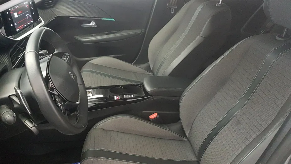 PEUGEOT 208 208 1.2 PureTech Allure S&S EAT8