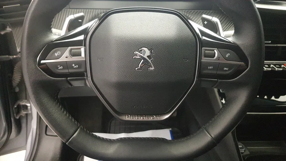 PEUGEOT 208 208 1.2 PureTech Allure S&S EAT8