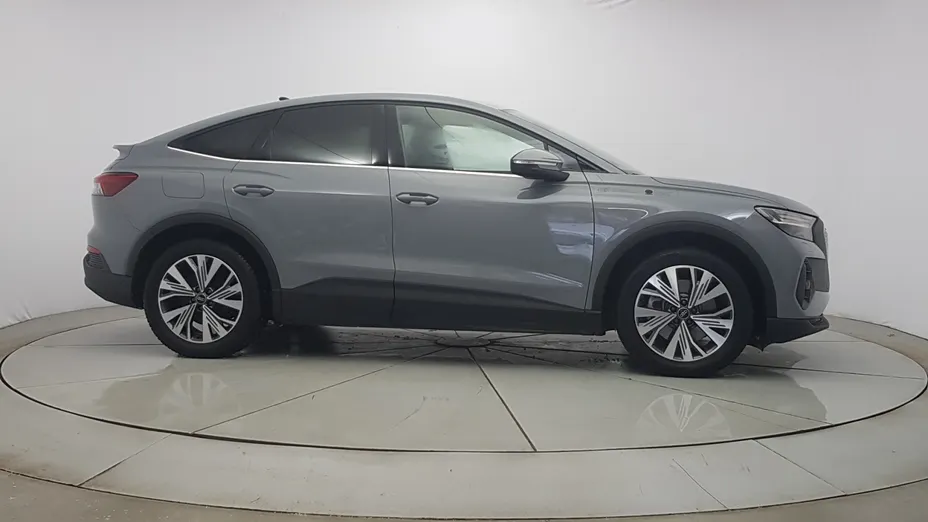 AUDI Q4 Q4 e-tron 40 77kWh