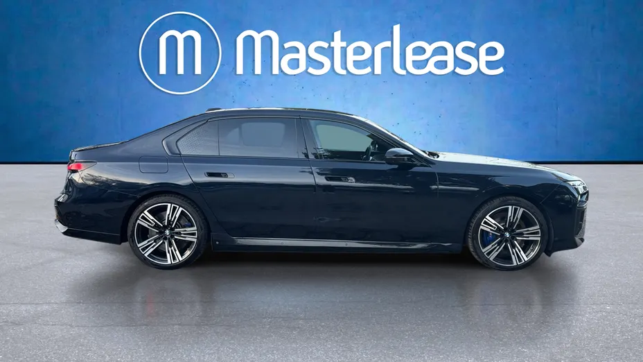 BMW Seria 7 M760e PHEV xDrive sport-aut