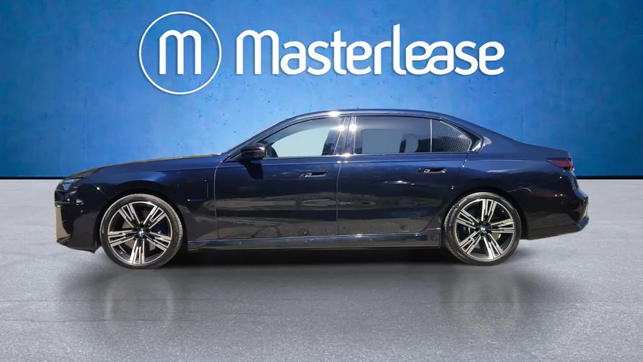 BMW Seria 7 M760e PHEV xDrive sport-aut