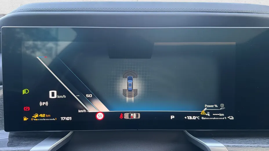 BMW Seria 7 M760e PHEV xDrive sport-aut